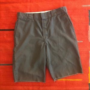 Cropped Dickies Shorts